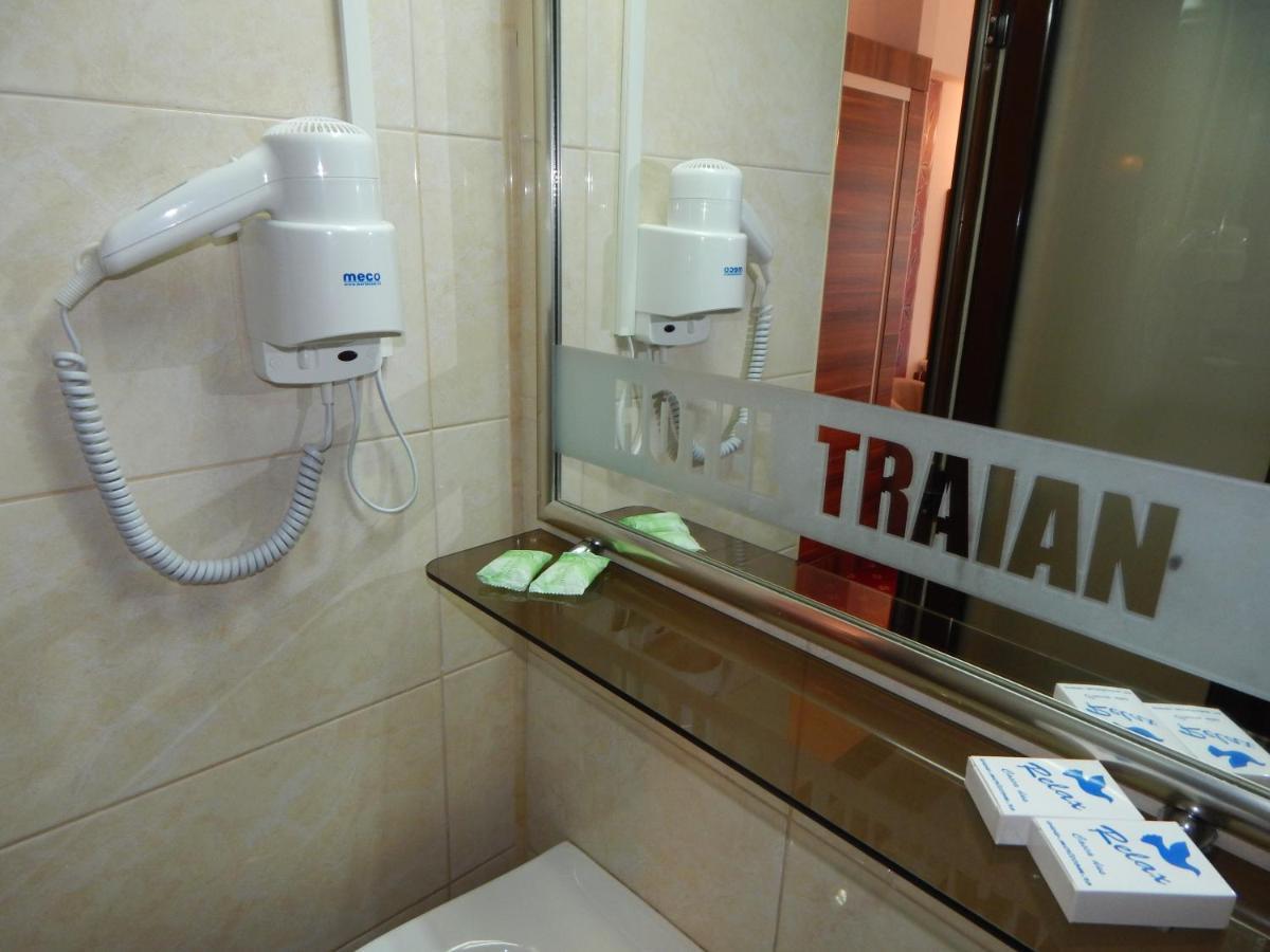 Hotel Traian Caciulata Călimăneşti Eksteriør billede